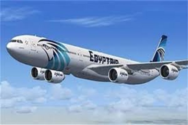 مصر للطيران» تتسلم ثالث طائرة من طراز «دوين لاينر» بـ6 مليارات دولار