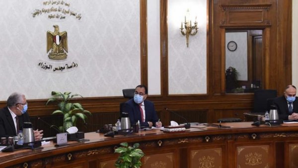 رئيس الوزراء يتابع الموقف التنفيذى لمشروعات “تنمية الريف المصرى” 