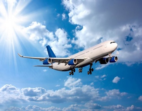 عمان تدرس توسيع رحلات الطيران مع القاهرة والإسكندرية