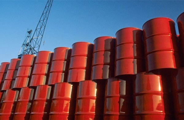 ارتفاع أسعار النفط بسبب الآمال في تعافي الطلب