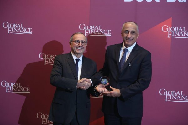 «جلوبال فاينانس» تكرم طارق عامر لاختياره ضمن أفضل 21 محافظا في العالم 