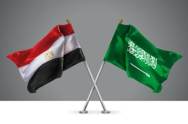 وزير التجارة والصناعة يشارك باجتماعات الدورة الثامنة عشر للجنة المصرية السعودية بالرياض 