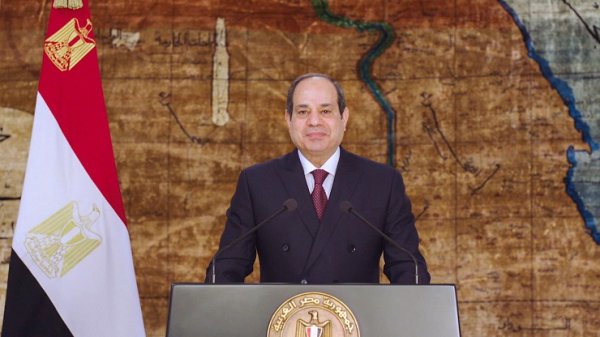 السيسي يصدر قانون تنظيم الحج وإنشاء البوابة المصرية الموحدة
