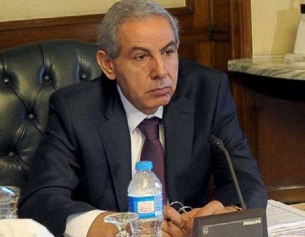 وزير التجارة والصناعة يتلقى أحدث تقرير حول تطور حركة الصادرات المصرية خلال الـ4 أشهر الأولى من عام 2018