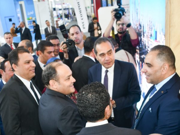 شركة البتروكيماويات المصرية تشارك فى معرض مصر الدولي لمنتجات البلاستيك والمطاط