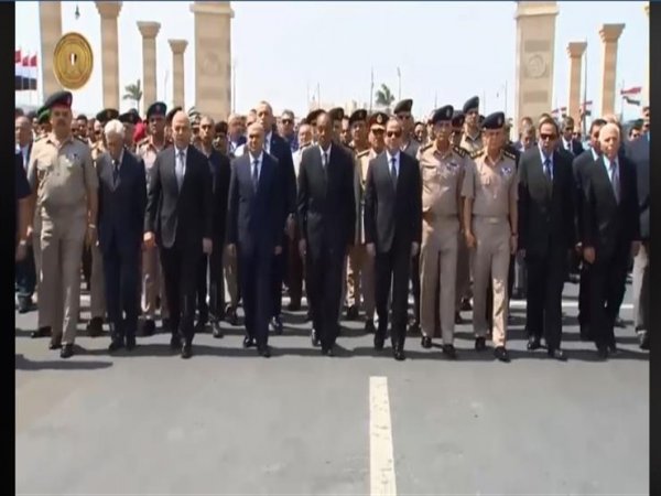 السيسي يتقدم الجنازة العسكرية لرئيس أركان القوات المسلحة الأسبق