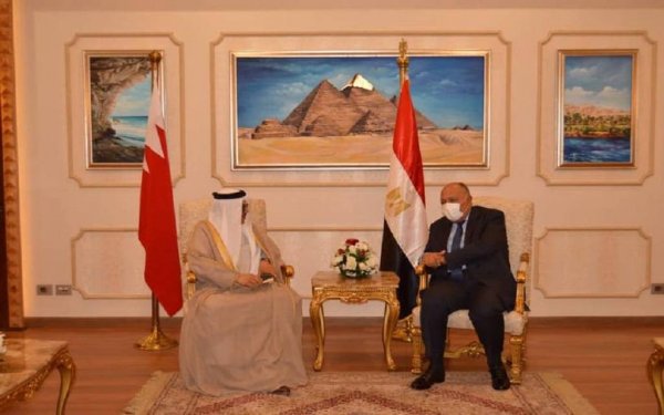 وزيرا خارجية مصر والبحرين يبحثان مستجدات الأوضاع الإقليمية والدولية